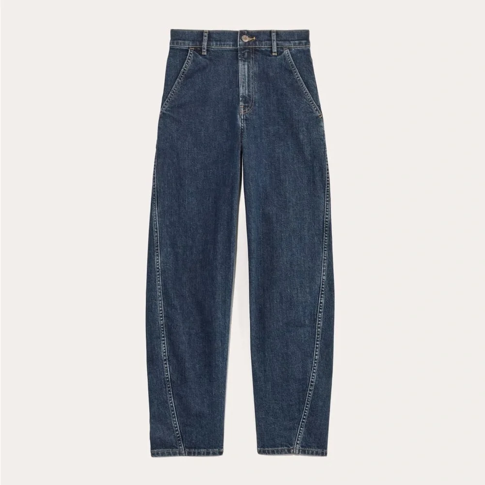 Everlane High-Rise Jeans in Dark Blue Denim - Picture 6 of 6
